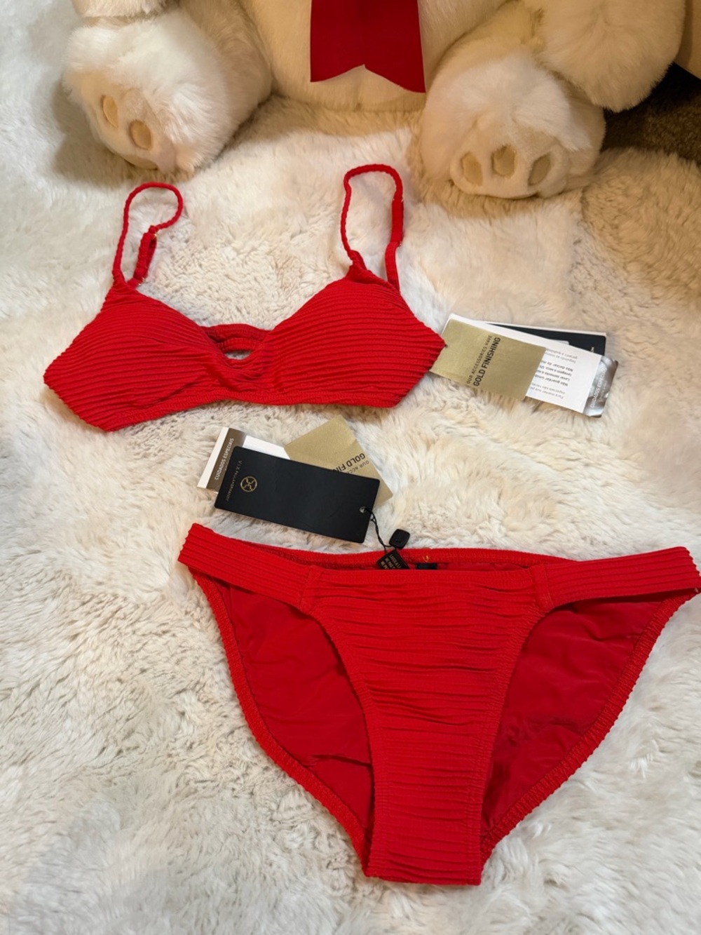 NEW! Vix Paula Hermanny Red Ribbed Bikini Set size medium